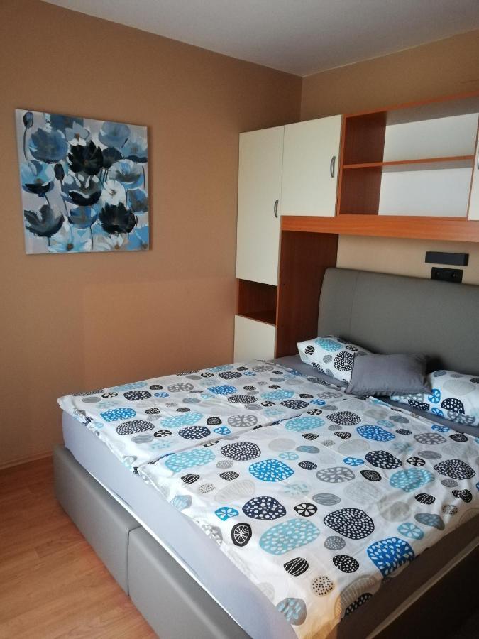 Apartmani Danijela Tomicic Lopar Eksteriør billede